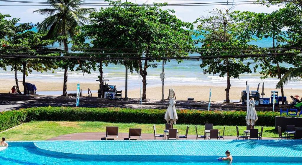 Lpn Park Beach Tour B Jomtien Beach Exterior foto