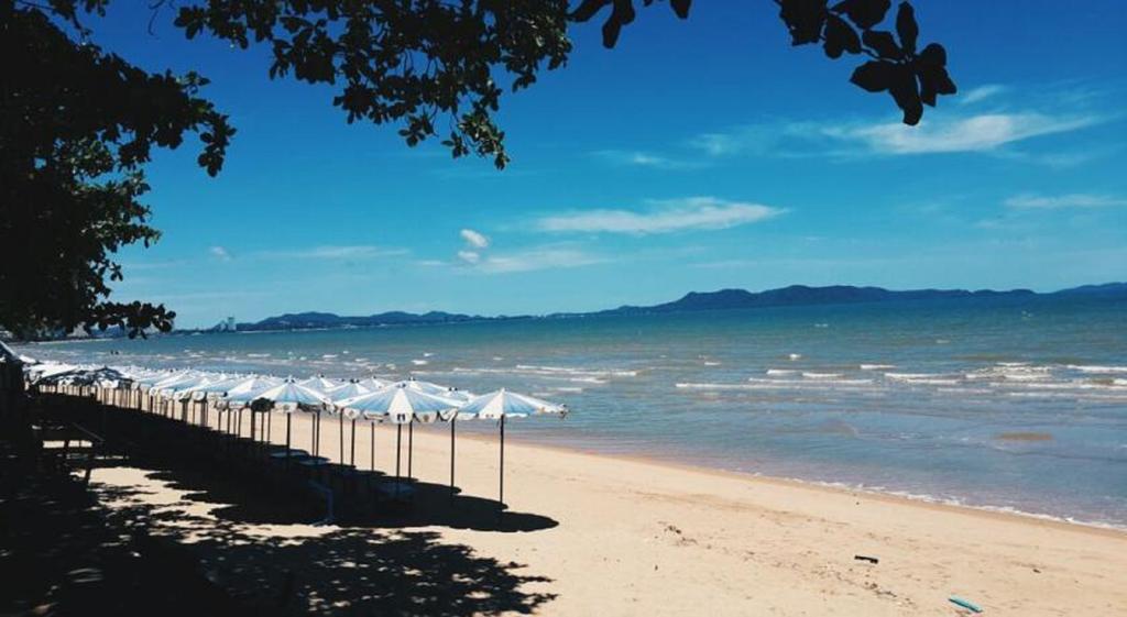 Lpn Park Beach Tour B Jomtien Beach Exterior foto
