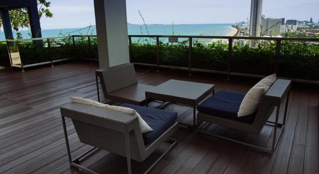 Lpn Park Beach Tour B Jomtien Beach Exterior foto