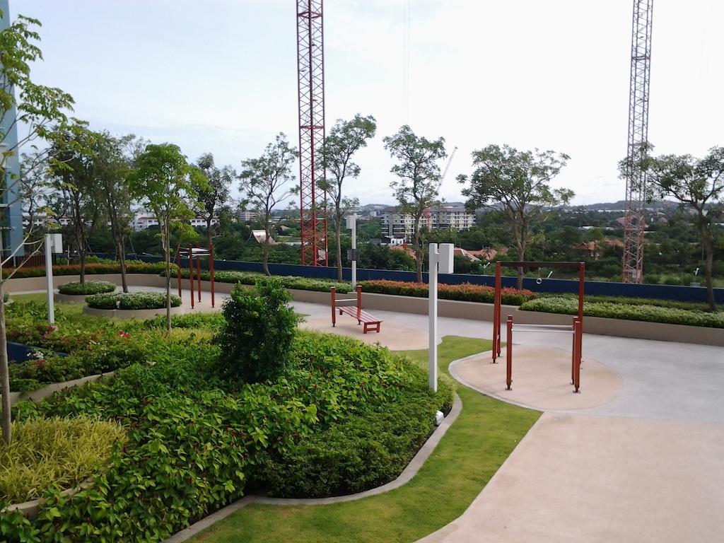 Lpn Park Beach Tour B Jomtien Beach Exterior foto